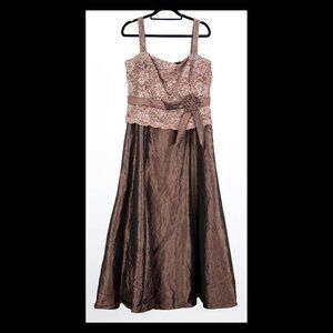 KM Collections by Milla Bell Metallic Brown Sleeveless Gown Dress Sz 16 EUC